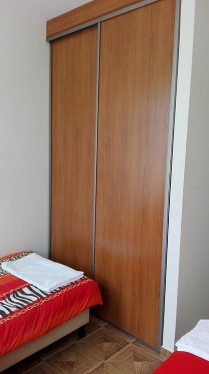 Pokoje do wynajęcia Stąporków Apartamento Exterior foto